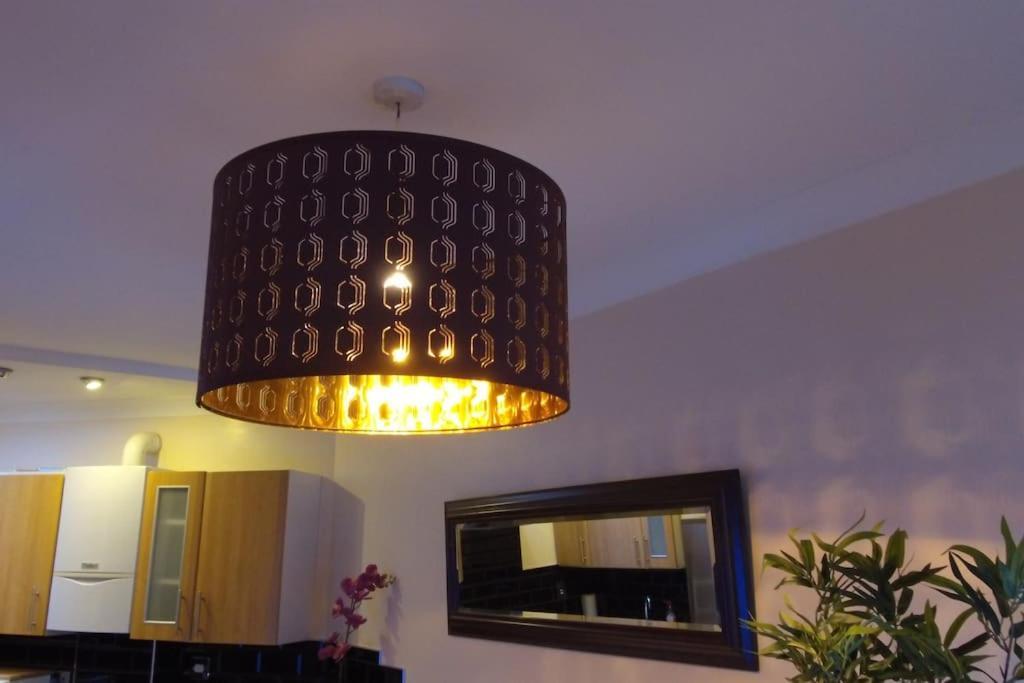 Must See, Quality 1 Bed, Romford, 20 Mins C.London Extérieur photo