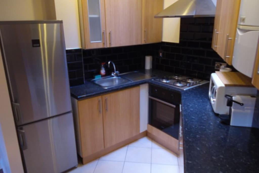 Must See, Quality 1 Bed, Romford, 20 Mins C.London Extérieur photo