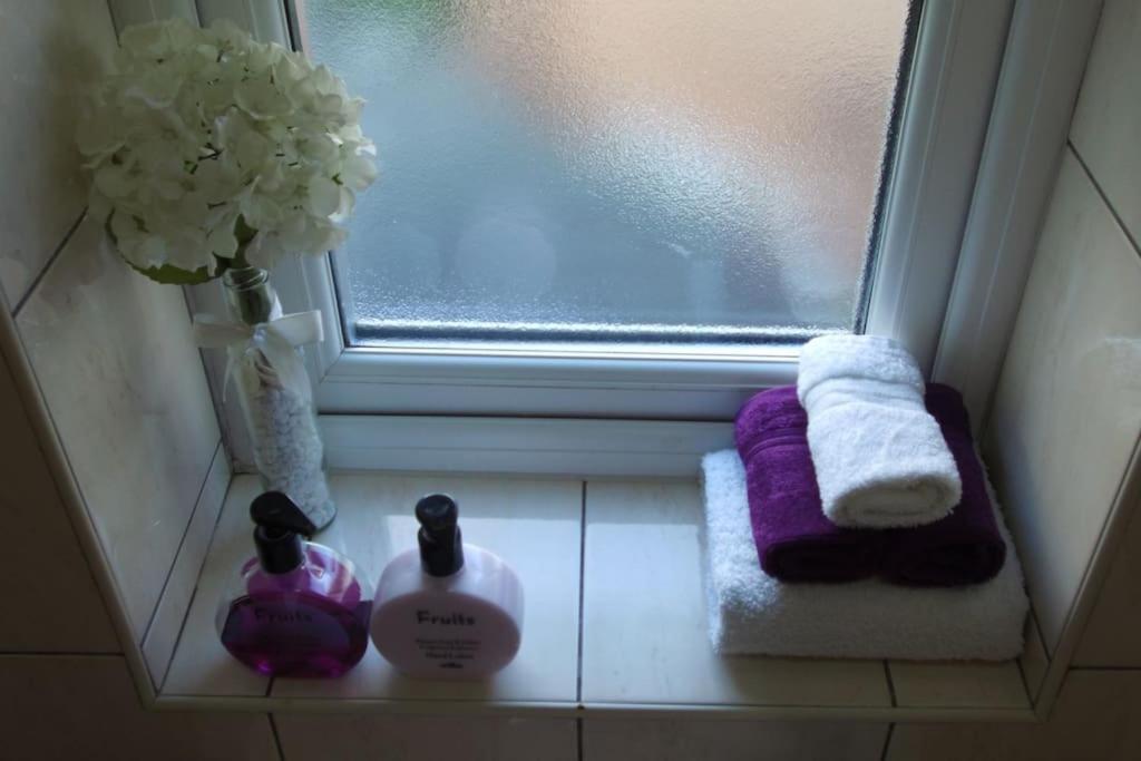 Must See, Quality 1 Bed, Romford, 20 Mins C.London Extérieur photo